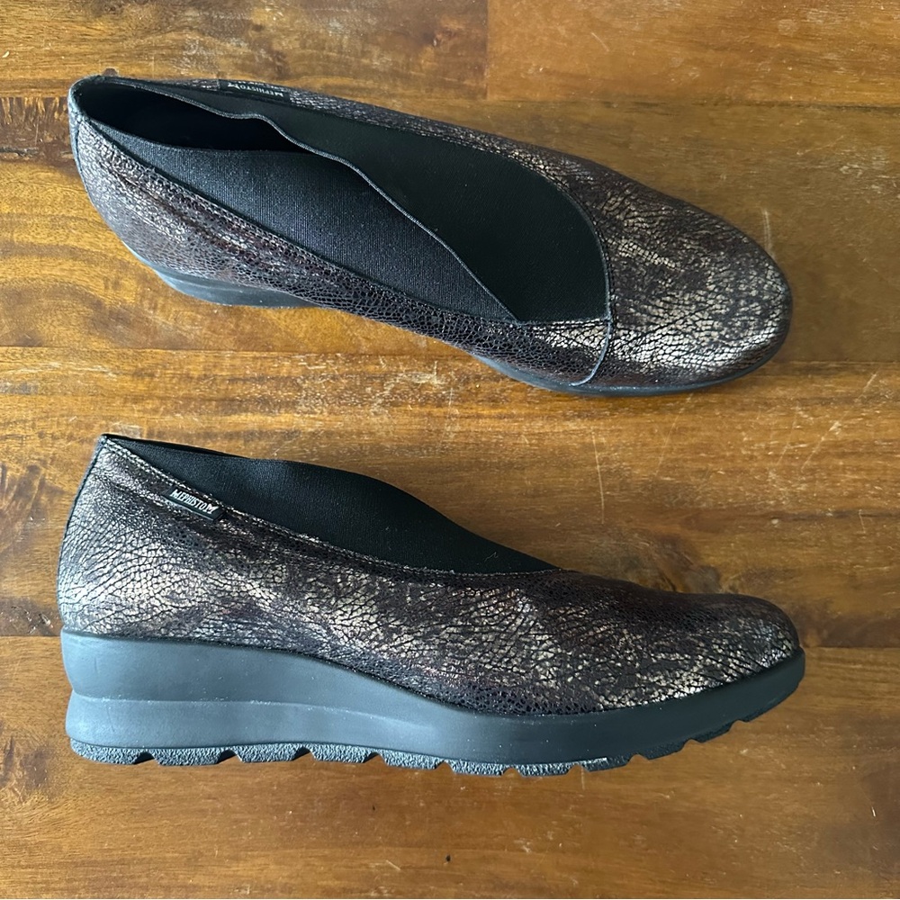 Mephisto Palmyre Bronze Metallic Leather Wedge Slip-On Shoe size 10